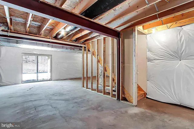 a view of porch with window