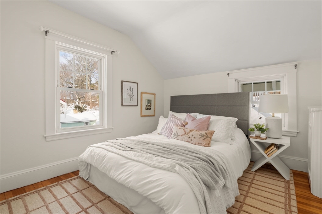 35 Maple Road Melrose, MA 02176 - Photo 23 of 31