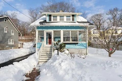 $895,000 | 35 Maple Road, Melrose, MA 02176