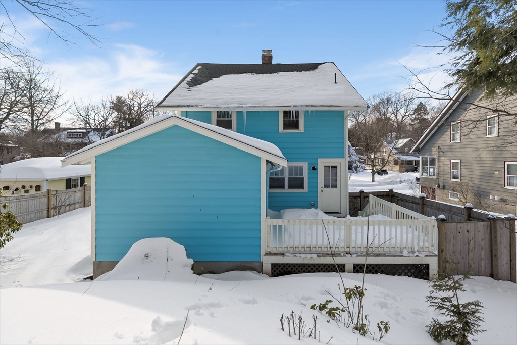 35 Maple Road Melrose, MA 02176 - Photo 30 of 31