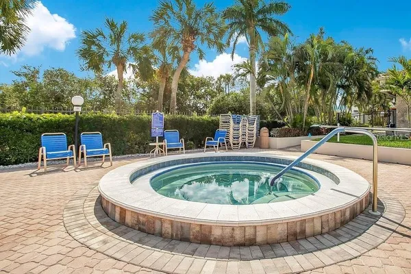 $1,500 | 1328 Pasadena Avenue South, Unit 104, South Pasadena, FL 33707
