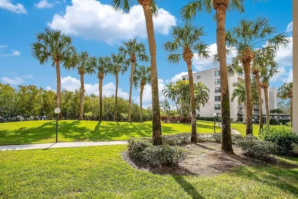 $1,500 | 1328 Pasadena Avenue South, Unit 104, South Pasadena, FL 33707