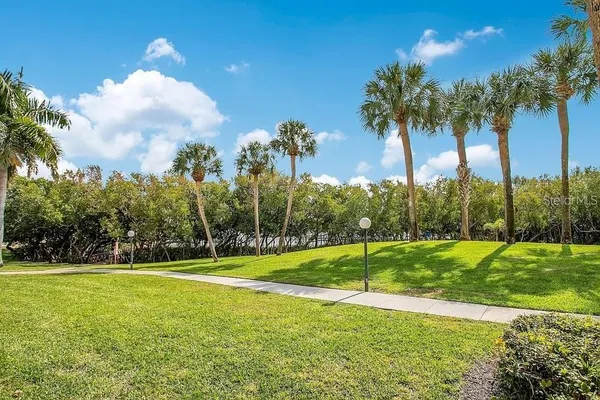 $1,500 | 1328 Pasadena Avenue South, Unit 104, South Pasadena, FL 33707