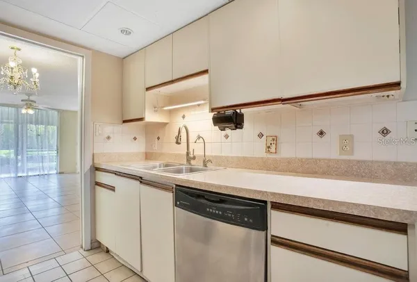 $1,500 | 1328 Pasadena Avenue South, Unit 104, South Pasadena, FL 33707