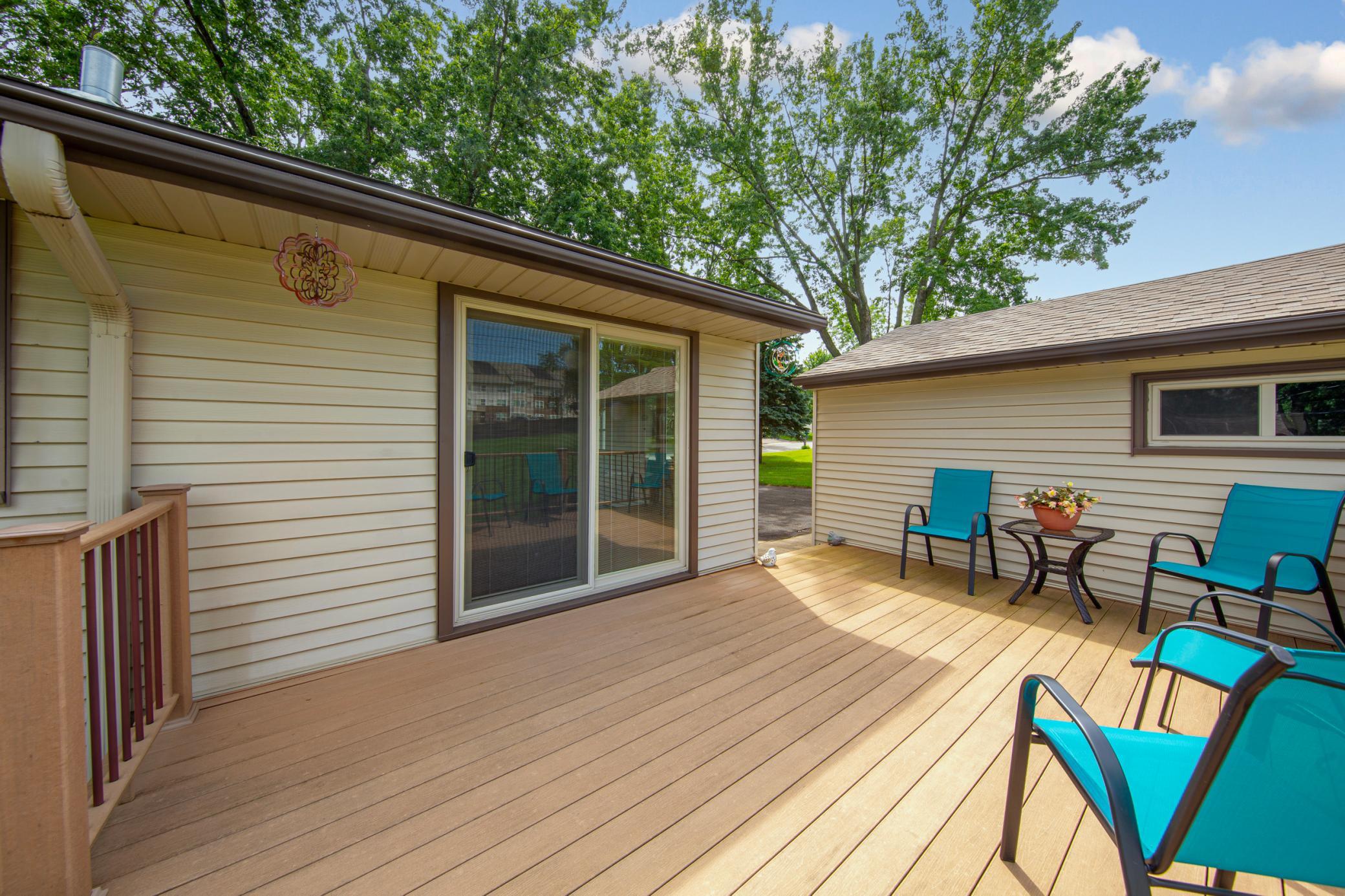 142 22nd Avenue Southwest Faribault, MN 55021 - Photo 10 of 31
