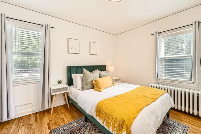 $2,695 | 3805 France Avenue South, Unit 2, Minneapolis, MN 55416