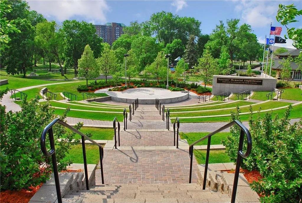 3805 France Avenue South, Unit 2 Minneapolis, MN 55416 - Photo 32 of 34