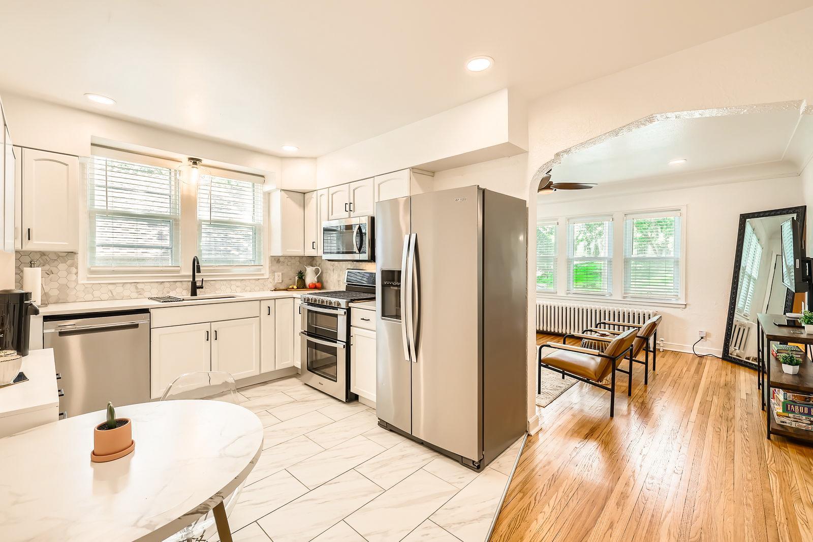 3805 France Avenue South, Unit 2 Minneapolis, MN 55416 - Photo 5 of 34