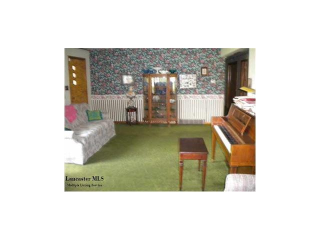 2275 Blue Valley Road Southeast Lancaster, OH 43130 - Photo 5 of 17