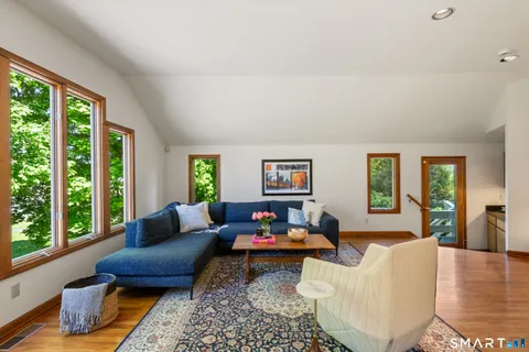 $1,199,000 | 211 High Meadow Road, Fairfield, CT 06890