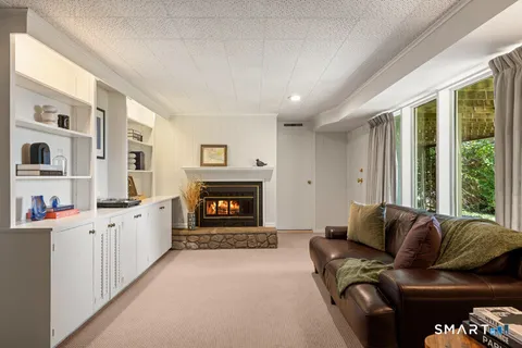 $1,199,000 | 211 High Meadow Road, Fairfield, CT 06890