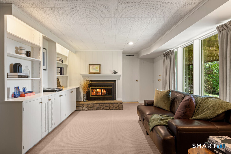 211 High Meadow Road Fairfield, CT 06890 - Photo 28 of 34