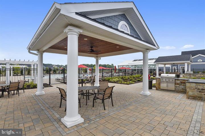 2834 Dragon Fly Way Odenton, MD 21113 - Photo 27 of 35 Outdoor Eating Area