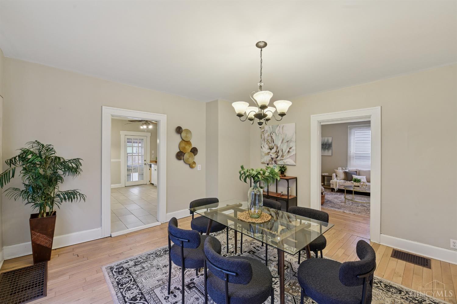 224 Yankee Road Middletown, OH 45044 - Photo 13 of 38 Gallery Image 13