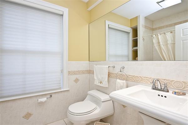 38 Livermore Road Belmont, MA 02478 - Photo 12 of 29 Gallery Image 12