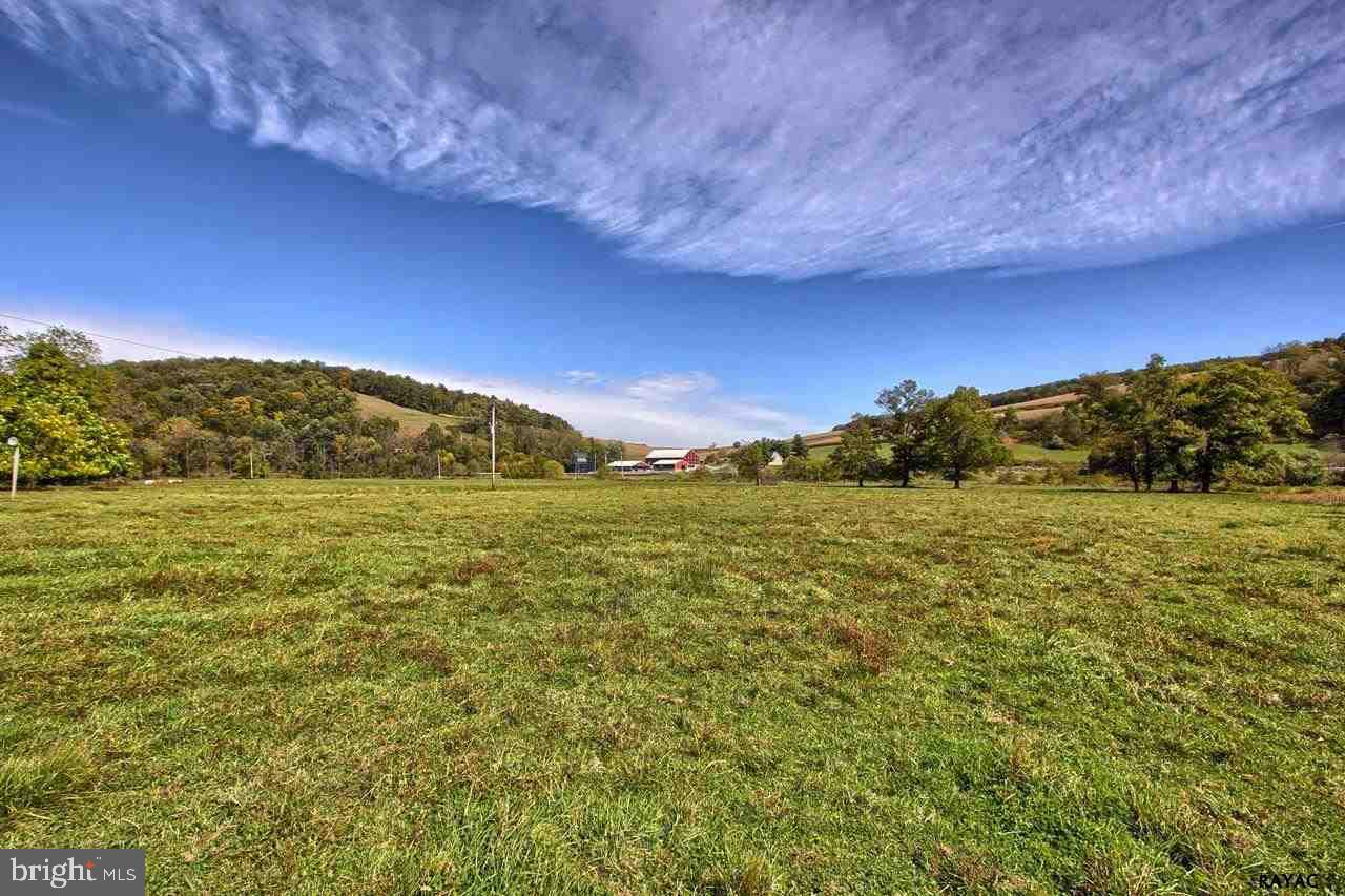 3247 Ridgeview Road Dallastown, PA 17313 - Photo 17 of 36