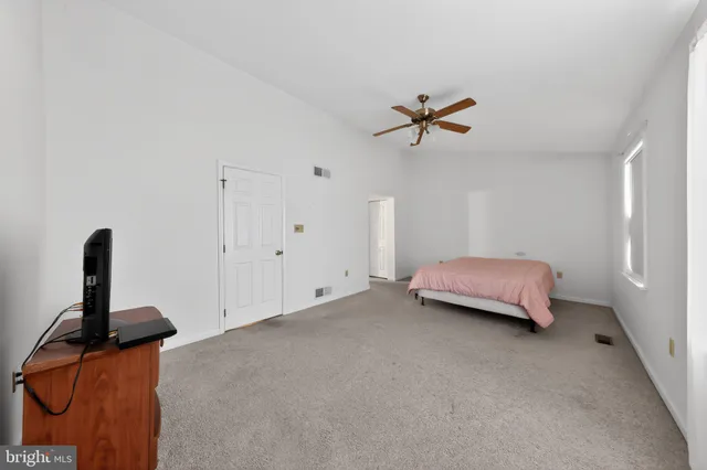 $310,000 | 309 Goldsmith Lane, Newark, DE 19702