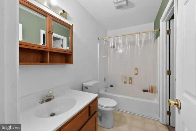 $310,000 | 309 Goldsmith Lane, Newark, DE 19702