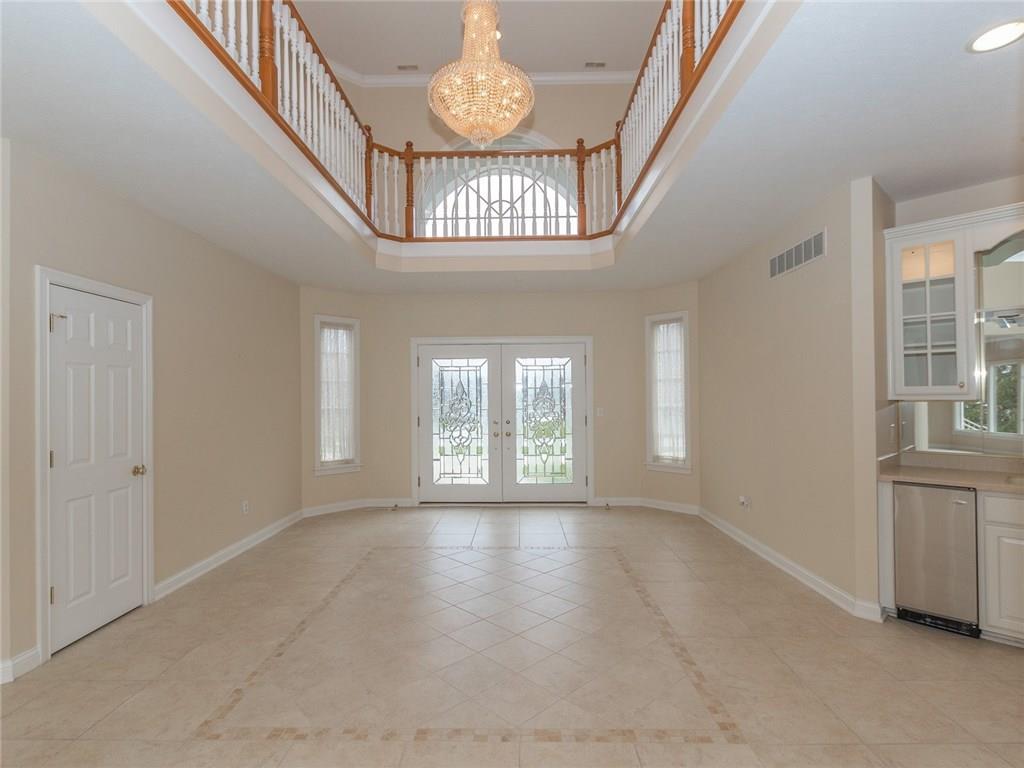 12932 Rocky Pointe Road Fishers, IN 46055 - Photo 8 of 42