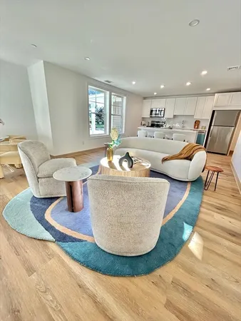 $3,700 | 26 Union Street, Unit 110, Natick, MA 01760