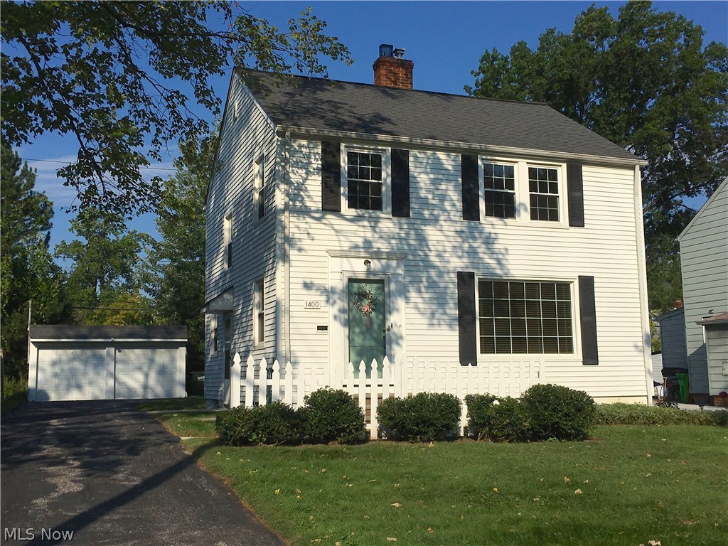 1400 Winston Road Cleveland, OH 44121 - Photo 1 of 31