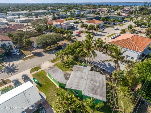 $2,850 | 206 4th Avenue, Indialantic, FL 32903
