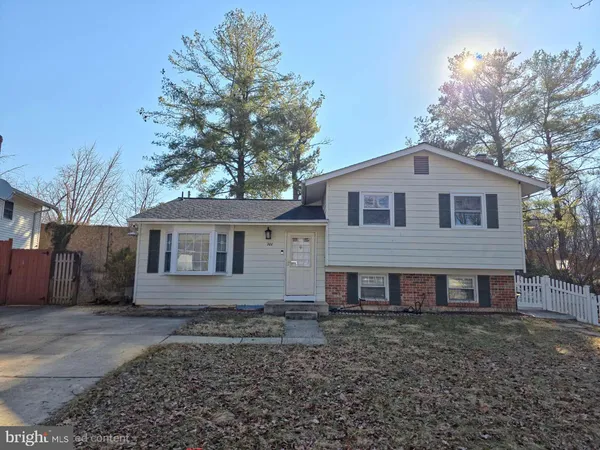 $3,150 | 200 Hardy Place, Rockville, MD 20852