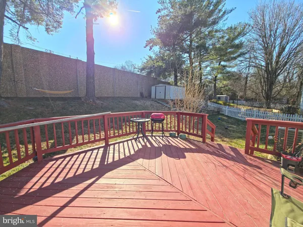 $3,150 | 200 Hardy Place, Rockville, MD 20852