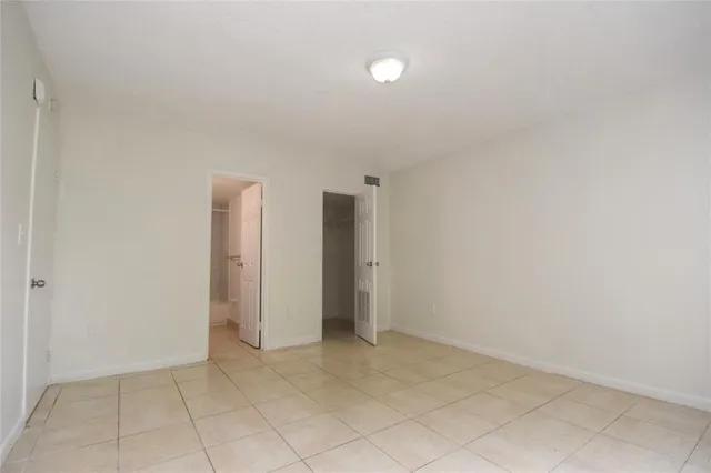 $2,000 | 1790 Northwest 55th Avenue, Unit 202, Lauderhill, FL 33313