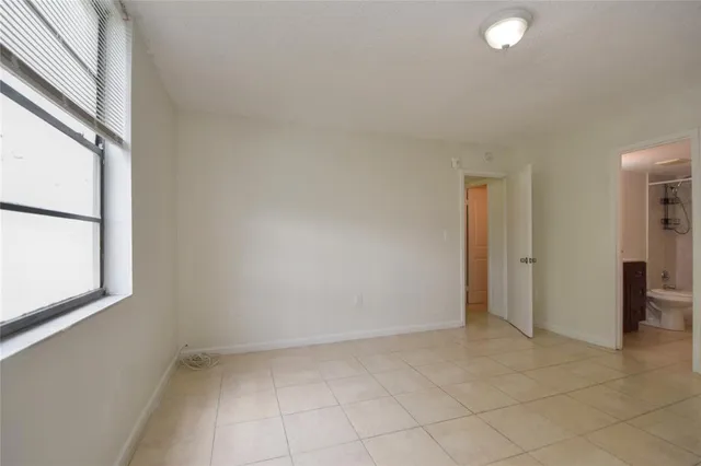 $2,000 | 1790 Northwest 55th Avenue, Unit 202, Lauderhill, FL 33313