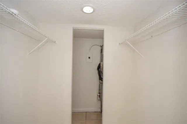 $2,000 | 1790 Northwest 55th Avenue, Unit 202, Lauderhill, FL 33313