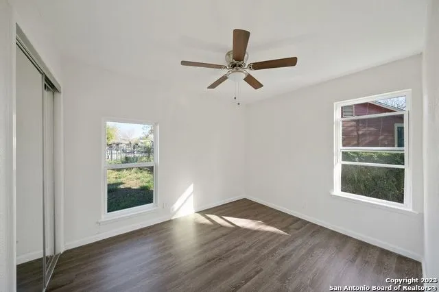 $1,400 | 3222 Pine Hollow, San Antonio, TX 78211