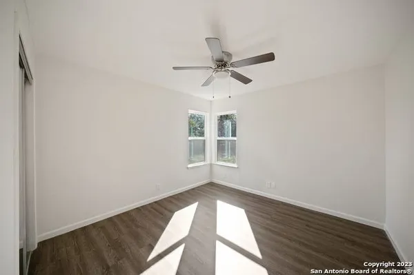 $1,400 | 3222 Pine Hollow, San Antonio, TX 78211