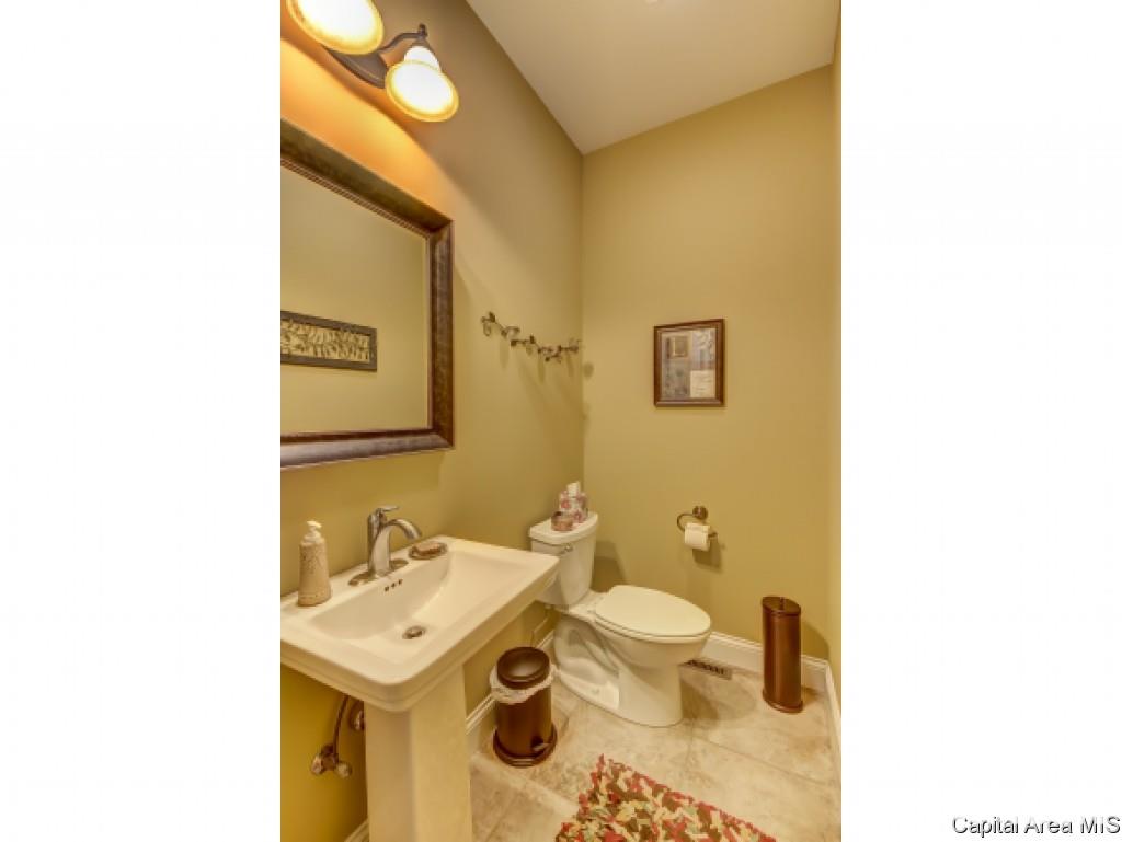 2001 Providence Lane Springfield, IL 62711 - Photo 16 of 31