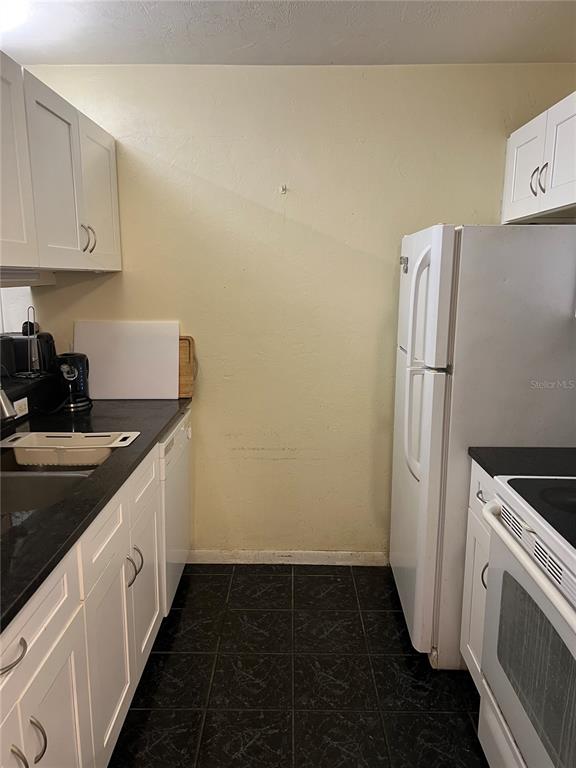 3800 Southwest 20th Avenue, Unit 204 Gainesville, FL 32607 - Photo 12 of 12