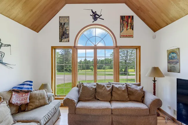 $795,000 | 490 West Hill Road, Ludlow, VT 05149