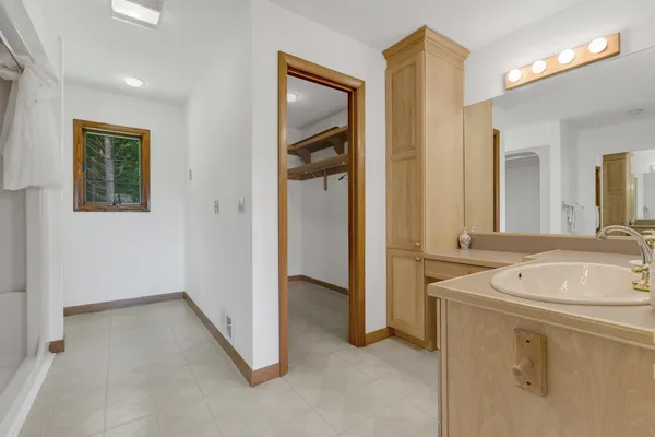 $739,000 | 490 West Hill Road, Ludlow, VT 05149