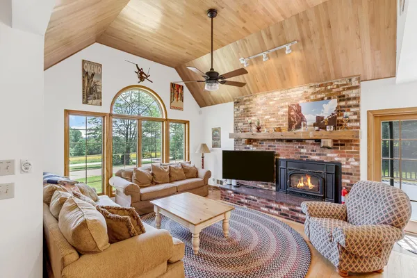 $739,000 | 490 West Hill Road, Ludlow, VT 05149