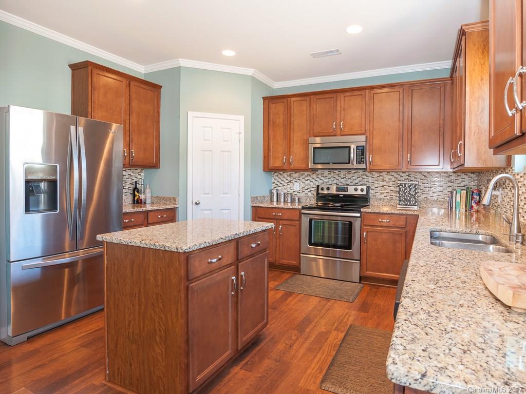 8630 Heartleaf Road Charlotte, NC 28227 - Photo 5 of 23 Gallery Image 5