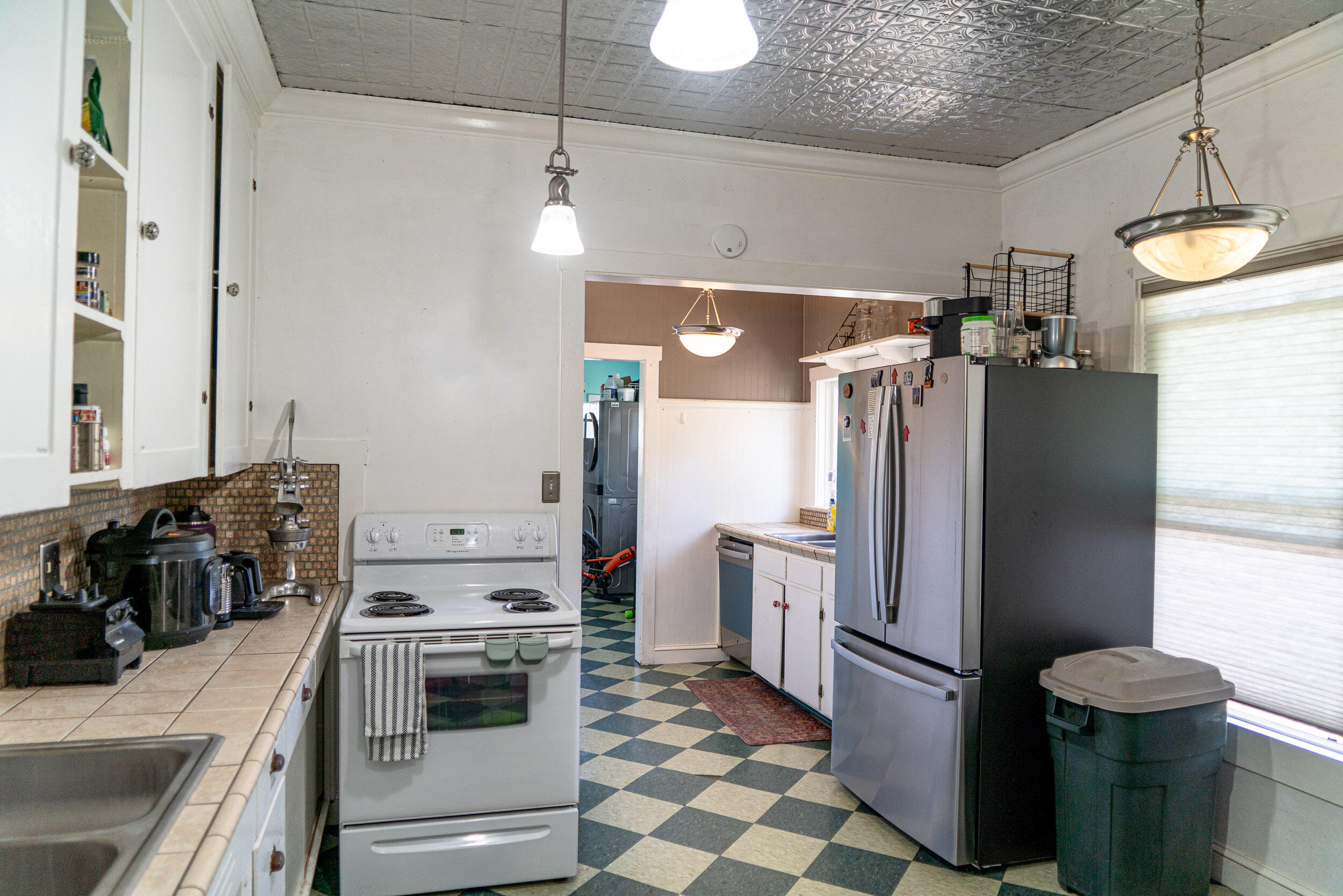 547 Laurel Street Central Point, OR 97502 - Photo 8 of 23