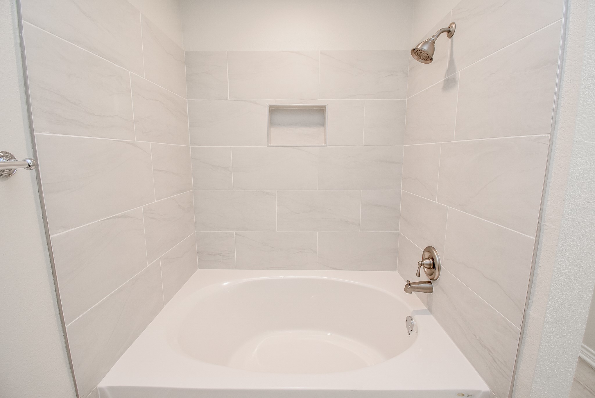 2400 McCue Road, Unit 357 Houston, TX 77056 - Photo 15 of 35