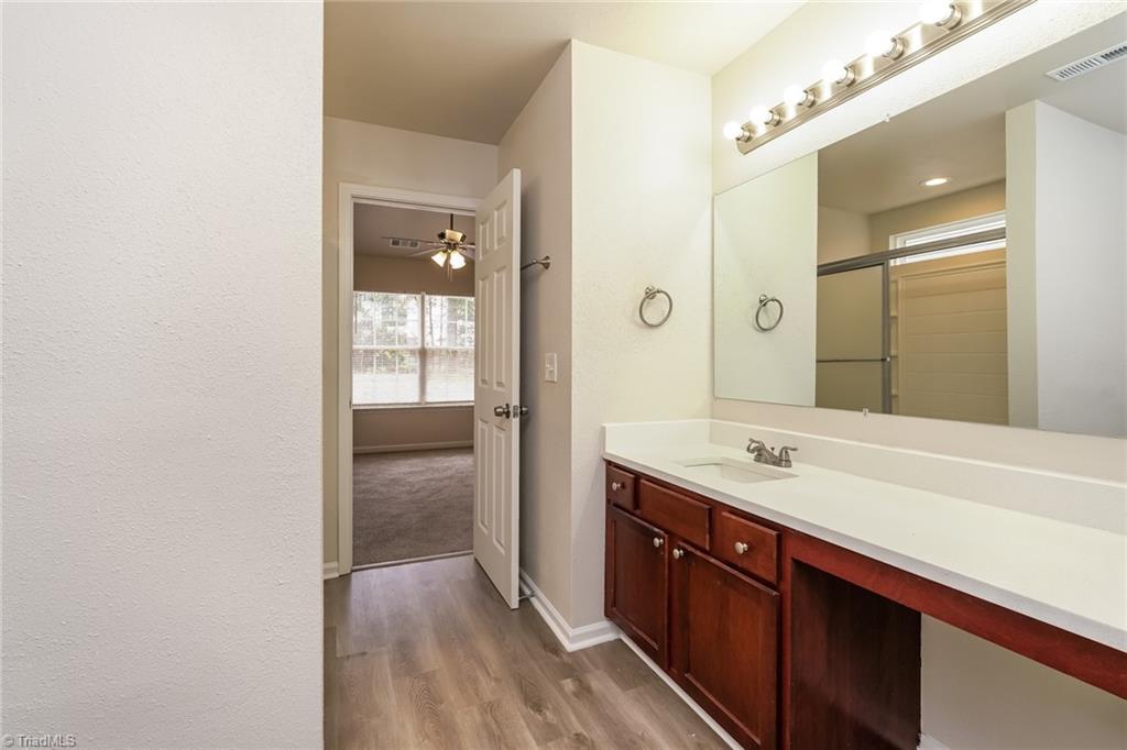 1137 Hawick Drive High Point, NC 27262 - Photo 11 of 17