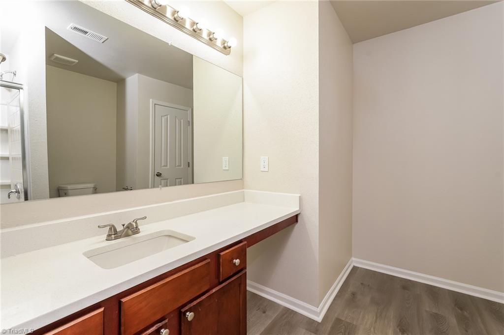 1137 Hawick Drive High Point, NC 27262 - Photo 12 of 17