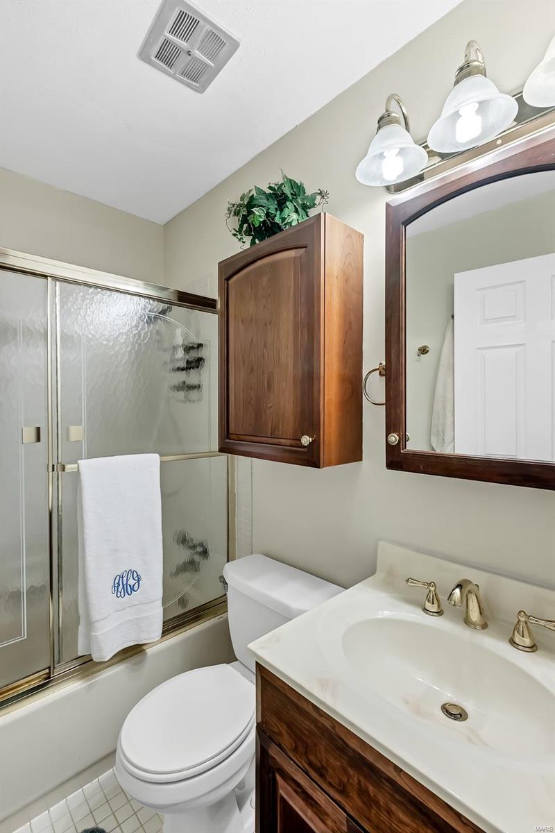 831 Bergquist Drive Ballwin, MO 63011 - Photo 27 of 45