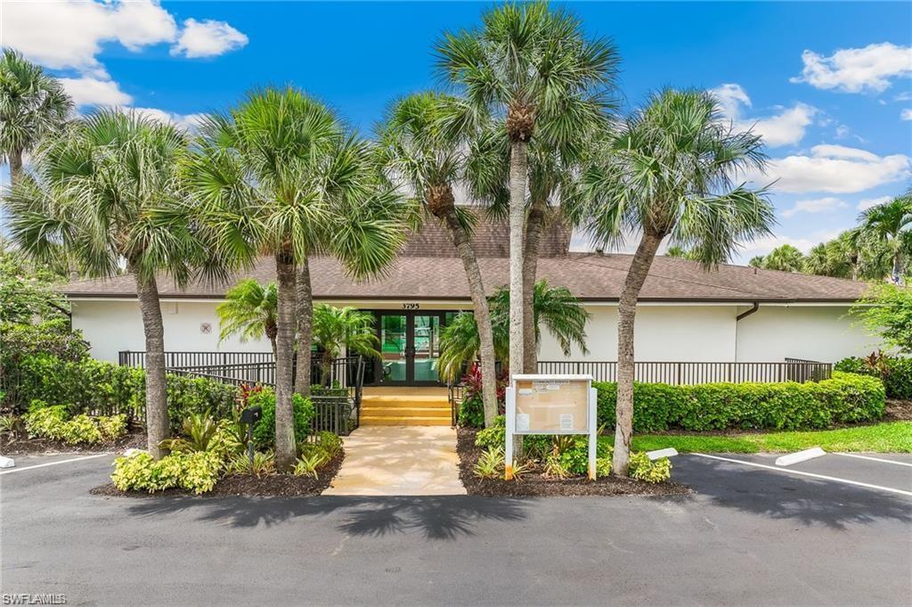 4021 Ice Castle Way, Unit 4 Naples, FL 34112 - Photo 18 of 22 Clubhouse