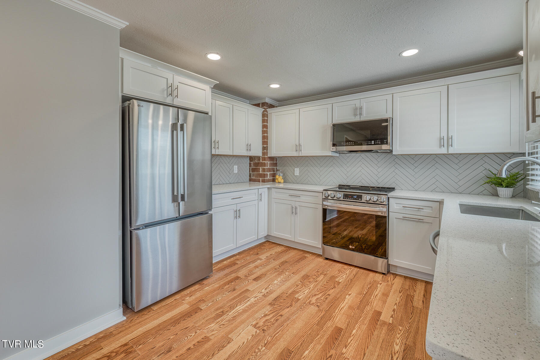 1517 Kings Road Kingsport, TN 37664 - Photo 21 of 34 1517 Kings Rd-20