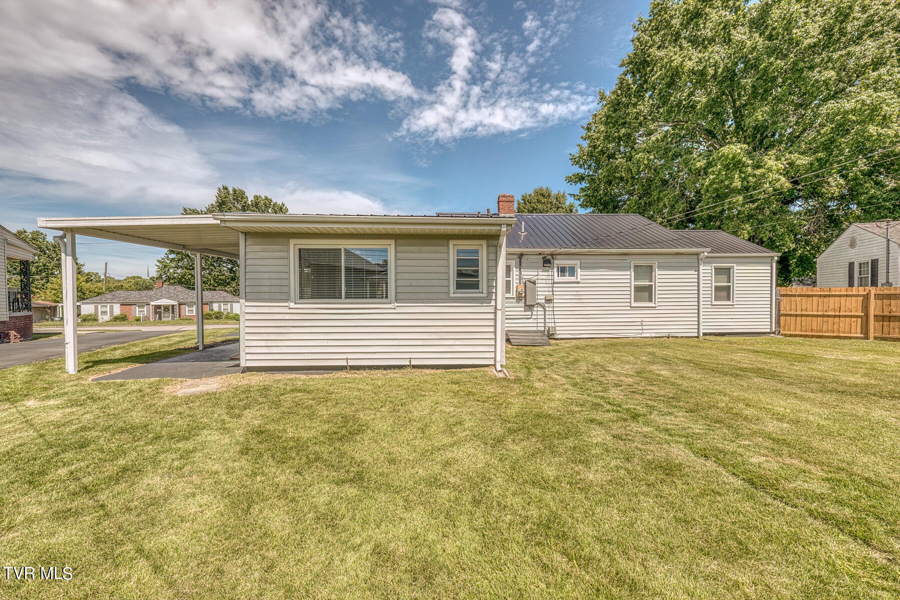 1517 Kings Road Kingsport, TN 37664 - Photo 30 of 34 1517 Kings Rd-29