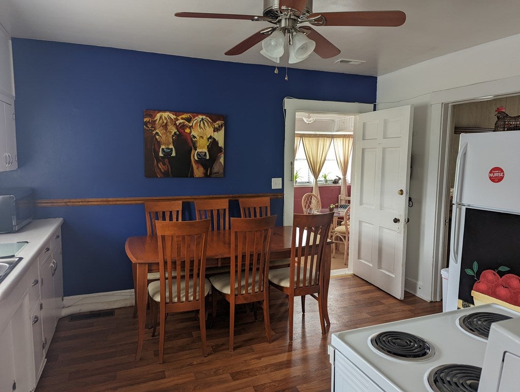 4958 Thornspring Road Pulaski, VA 24301 - Photo 12 of 21 Gallery Image 12
