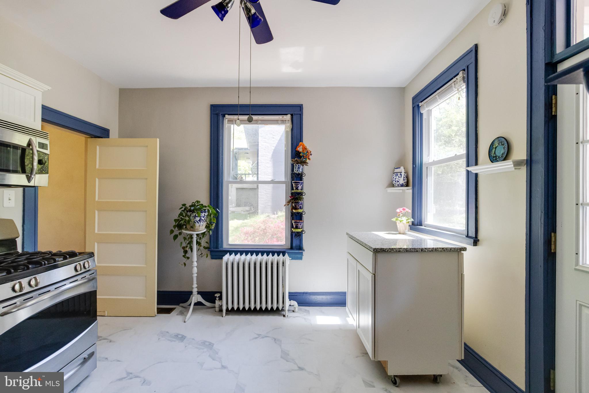 2213 Chilham Road Baltimore, MD 21209 - Photo 16 of 43