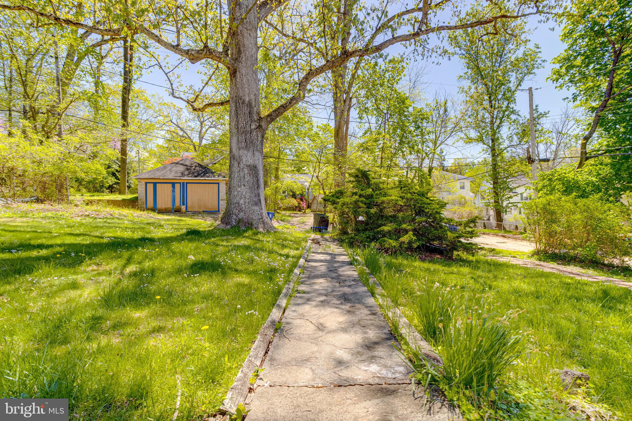 2213 Chilham Road Baltimore, MD 21209 - Photo 33 of 43